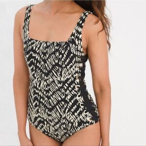 Amoressa Women's Marquina Moonraker lace up sides One Piece Swimsuit Size 12